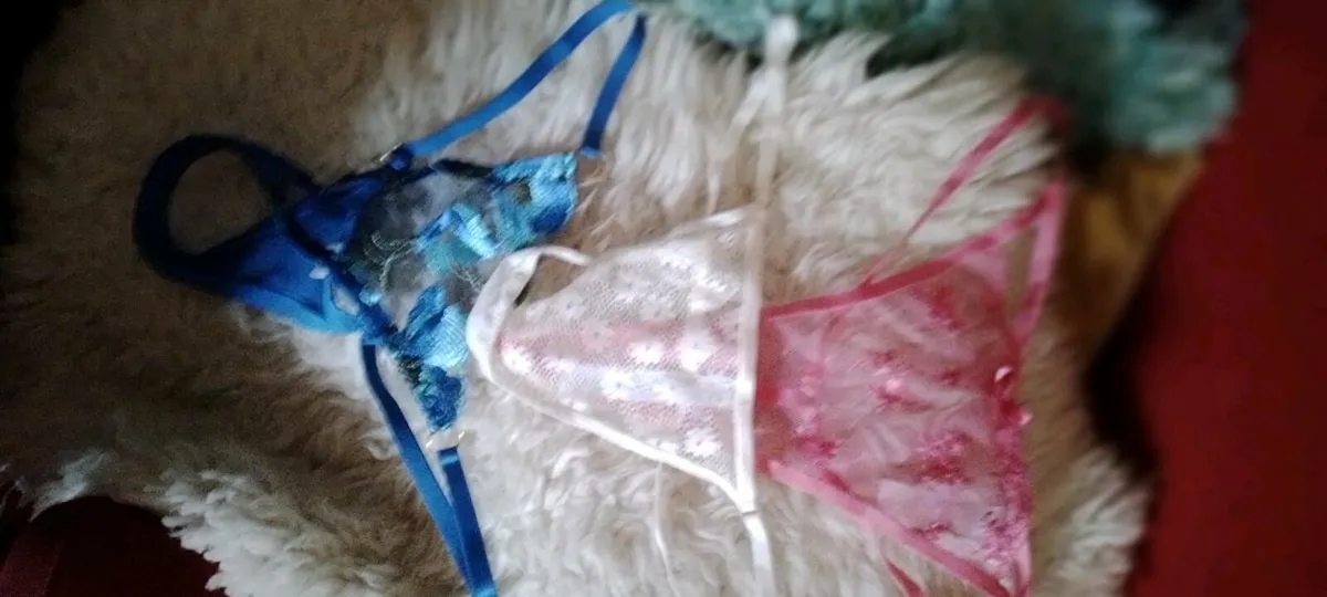 Crossdresser? Lingerie.. dresses etc - Image 3