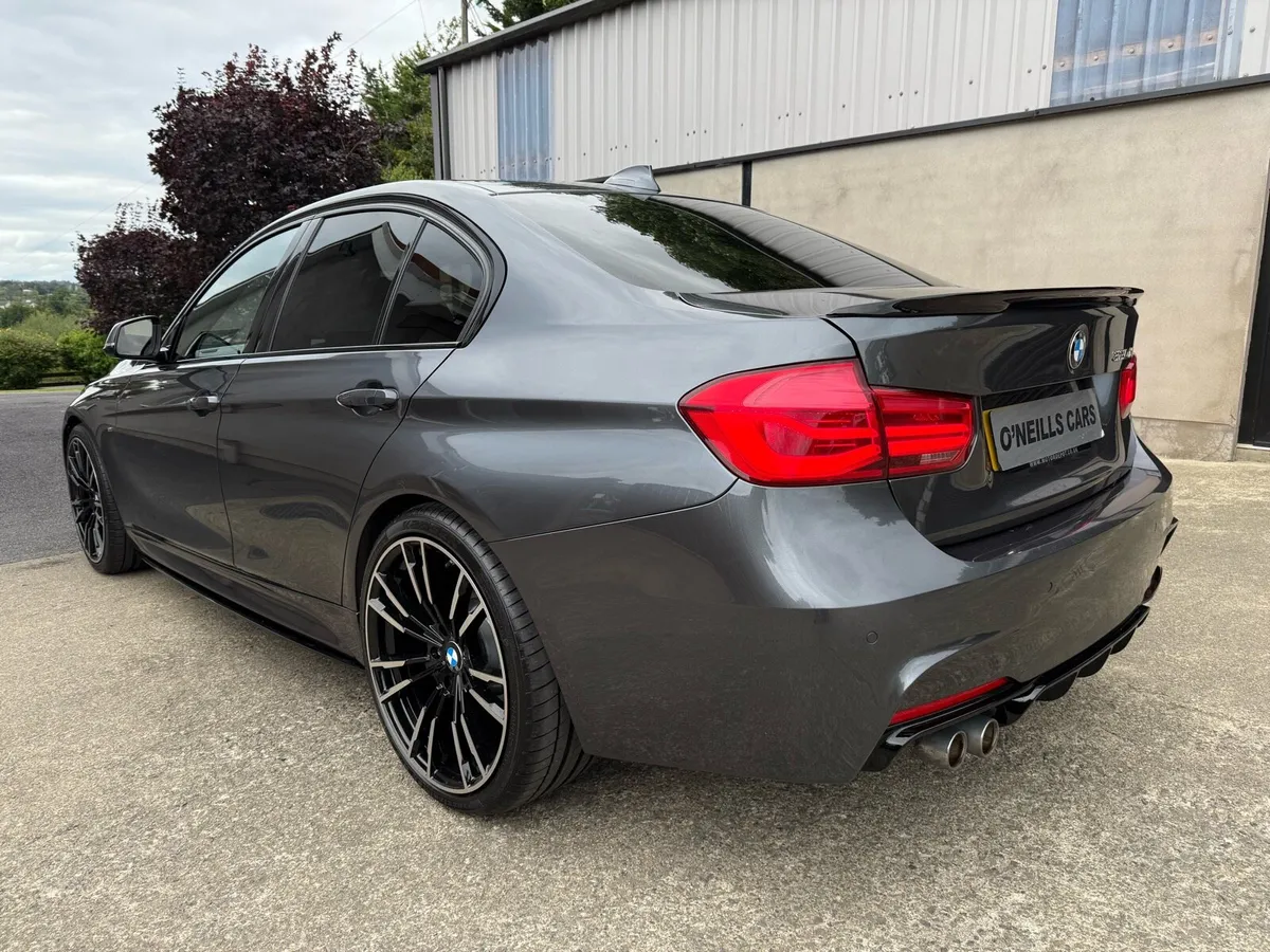 2017 BMW 320d M Sport Auto - Image 2