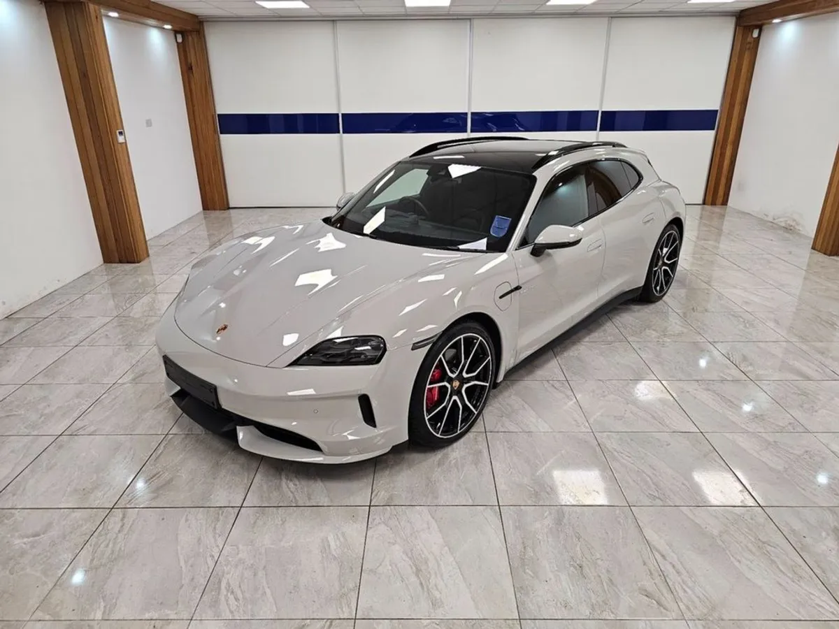 Porsche Taycan New Model // 4S Sport Turismo - Image 2