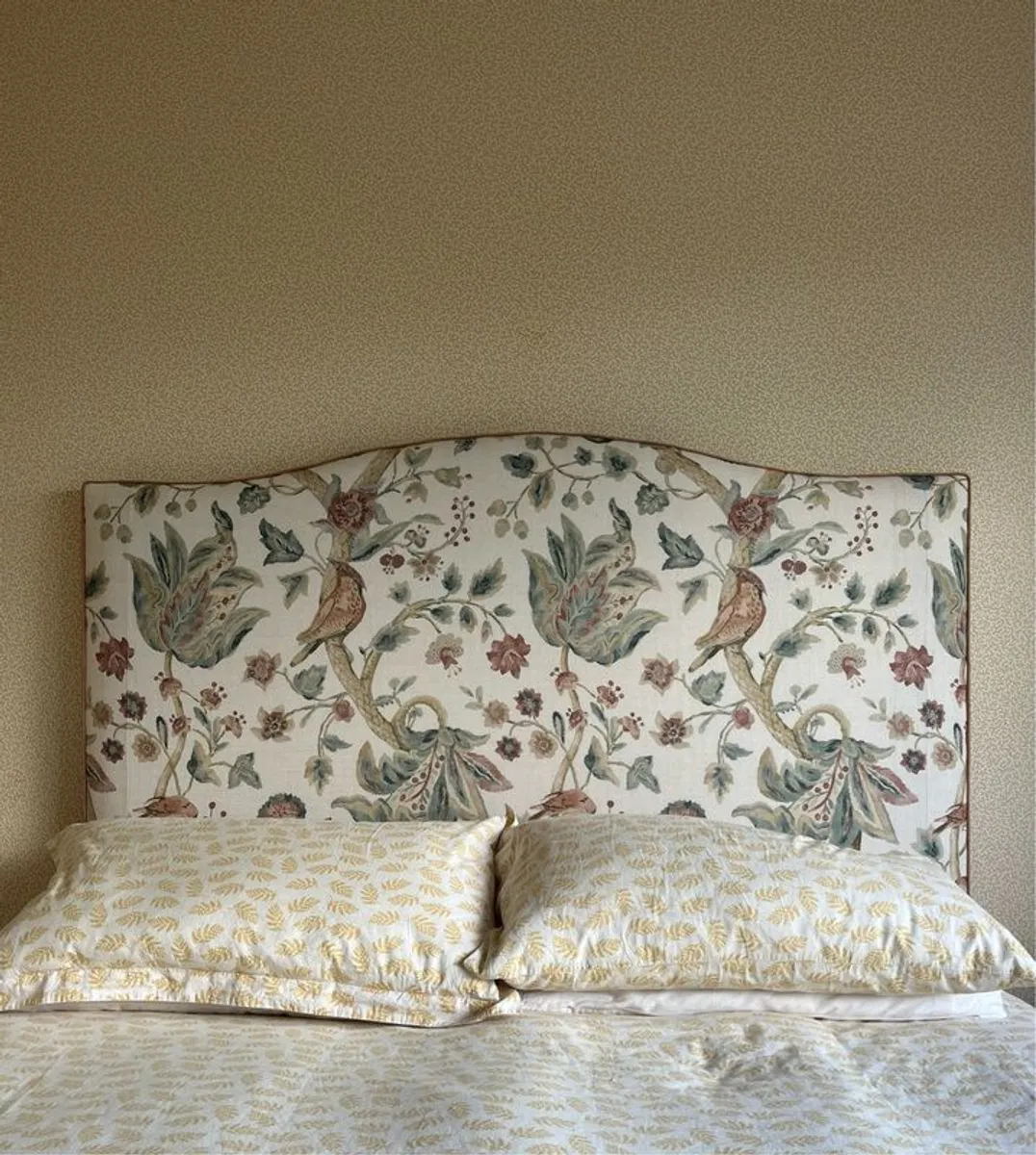 Colefax & Fowler Headboard NEW - Image 1