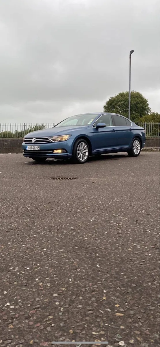 161 Volkswagen Passat