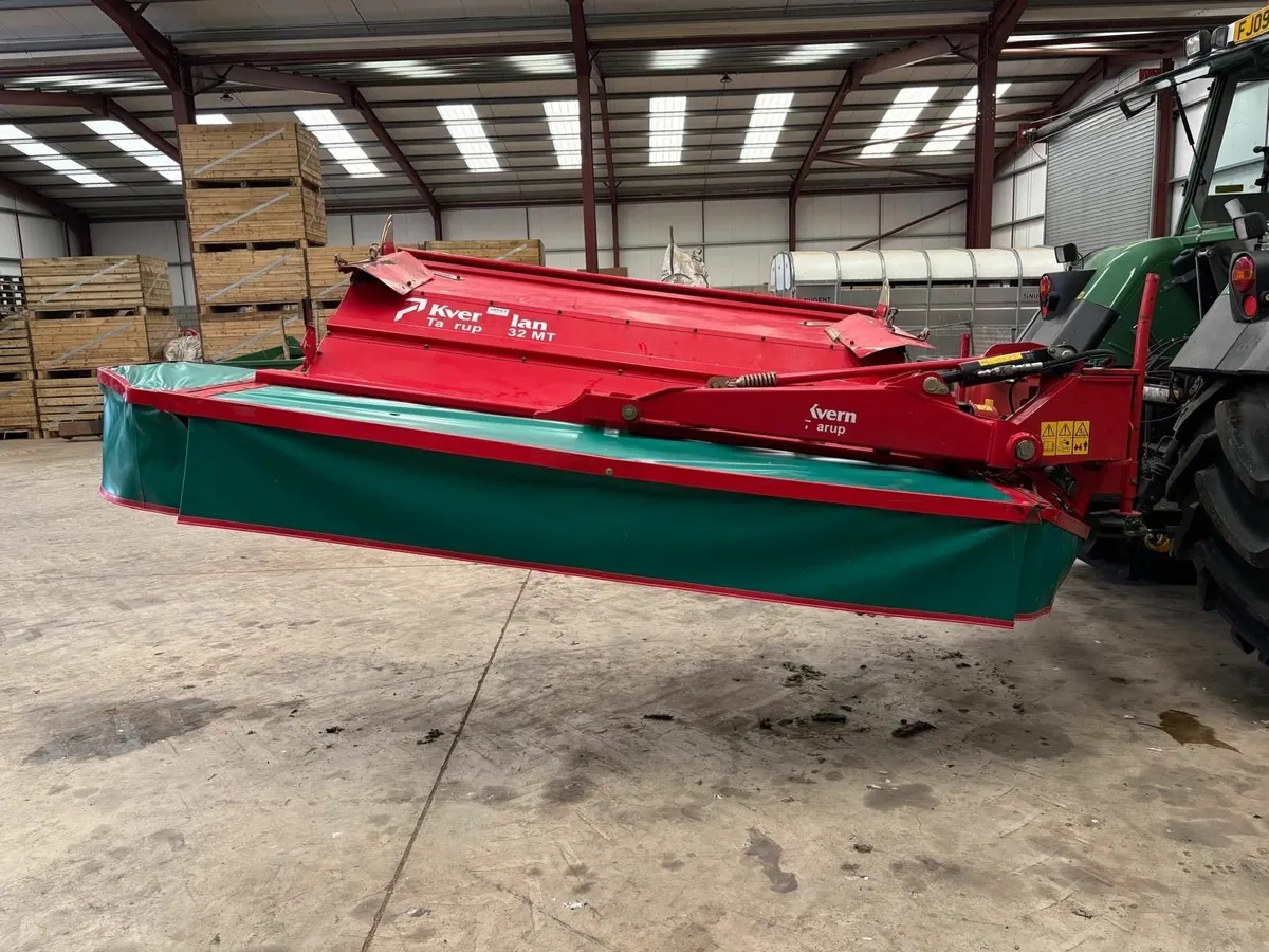 Kverneland 3132mt mower - Image 1