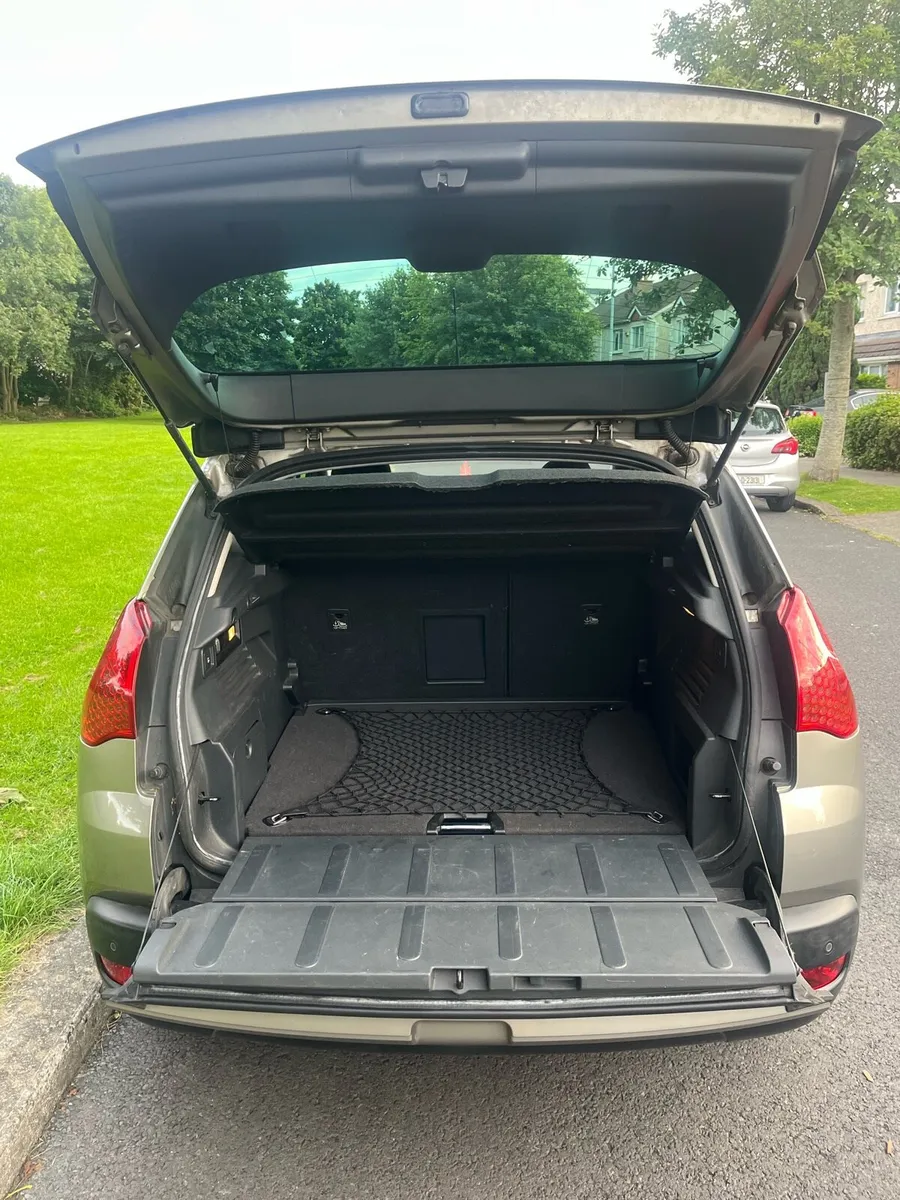 Peugeot 3008 1.6 HDI Diesel Sport 110 BHP - Image 4