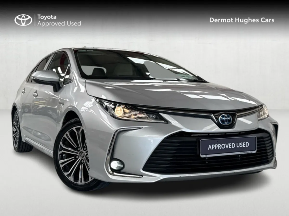 Toyota Corolla COROLLA HYBRID LUNA SPORT - Image 1