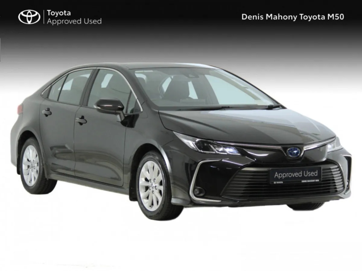 Toyota Corolla Hybrid Luna Saloon Auto - Image 1