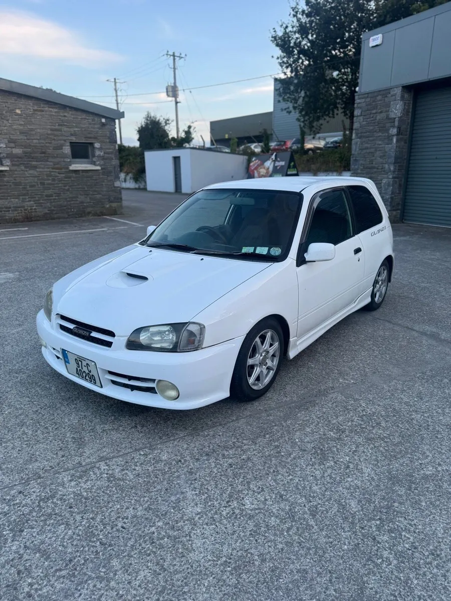 Toyota glanza - Image 2