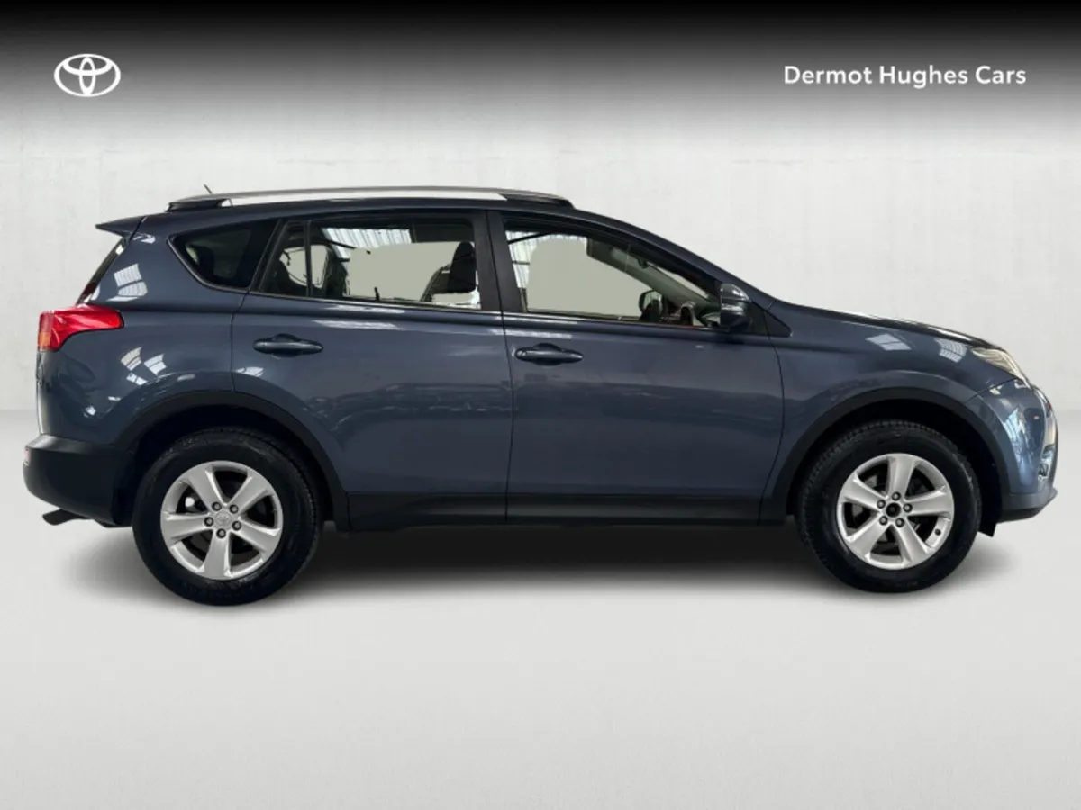 Toyota RAV4 RAV4 2.0D4D LUNA 2WD - Image 3