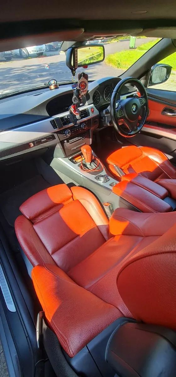 BMW 3-Series 2009, M Sport E93 - Image 2