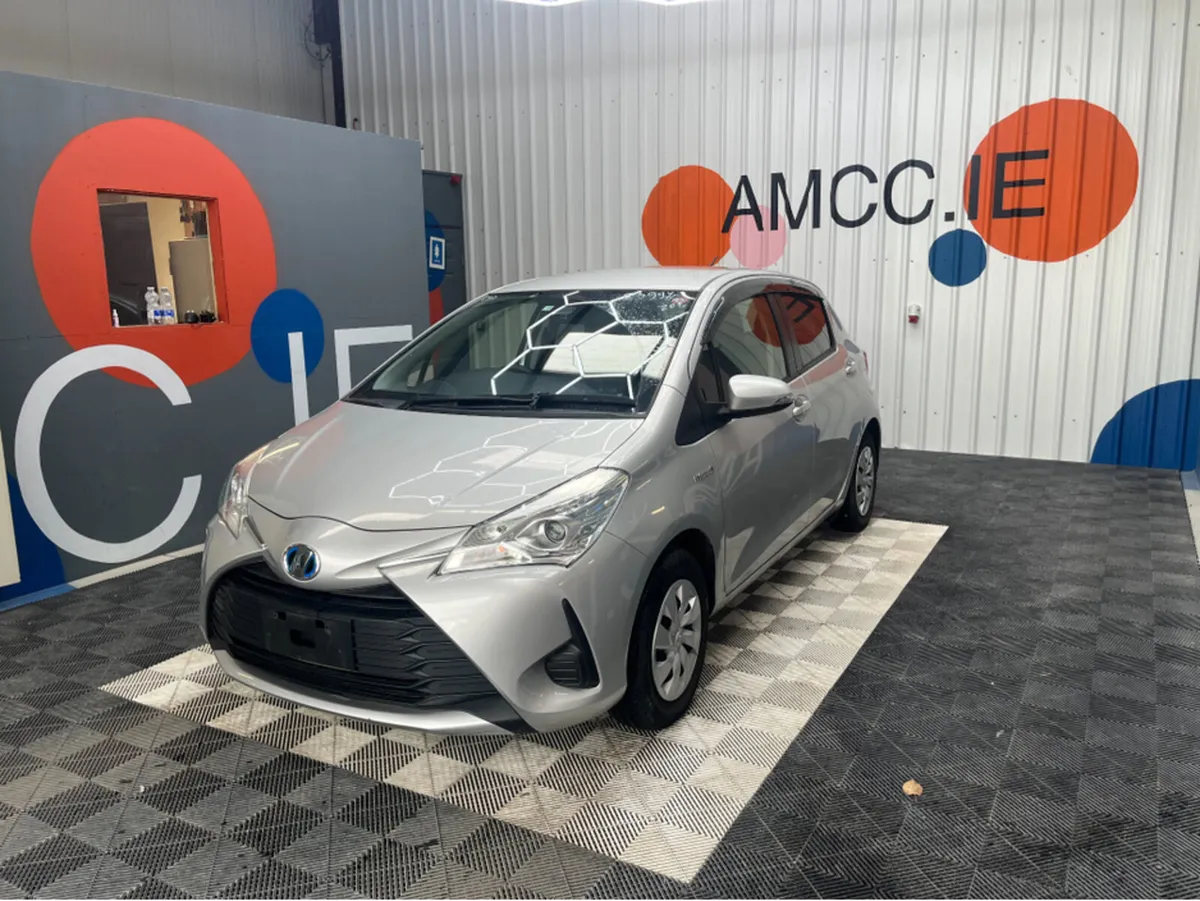 Toyota Vitz 1.5 PETROL / 80k KMs AUTOMATIC - Image 3