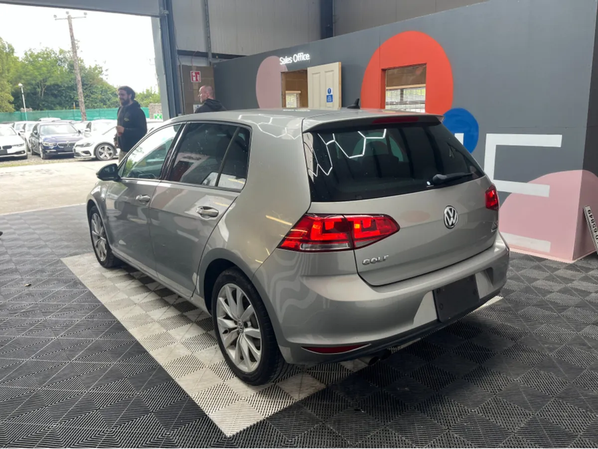 Volkswagen Golf ONLY €14950! VW GOLF AUTMOATIC HIG - Image 4