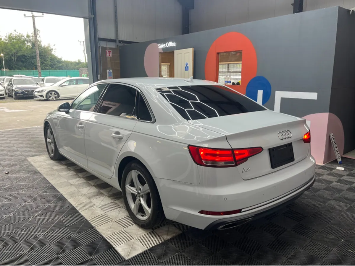 Audi A4 AUDI A4 AUTOMATIC 1.4 TFSI SPORT / 55k KMs - Image 4