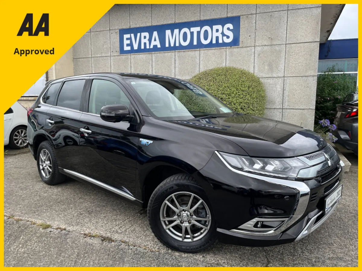 Mitsubishi Outlander G 4WD PHEV HYBRID PLUS 2.4 PE - Image 1