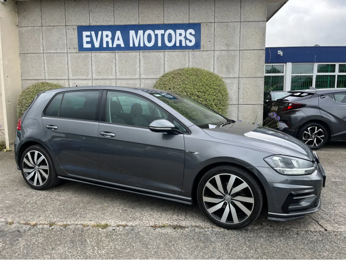 Volkswagen Golf HIGHLINE 1.0 PETROL //R-LINE EXTER - Image 3
