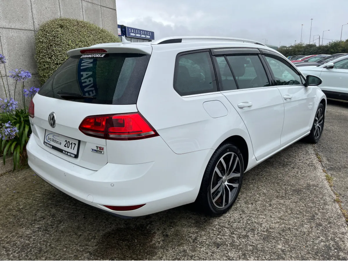 Volkswagen Golf ESTATE HIGHLINE AUTOMATIC 1.4 PETR - Image 4