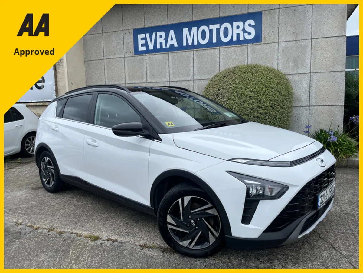 Hyundai Bayon EXECUTIVE 2-TONE 1.2 PETROL //HEATED - Image 1