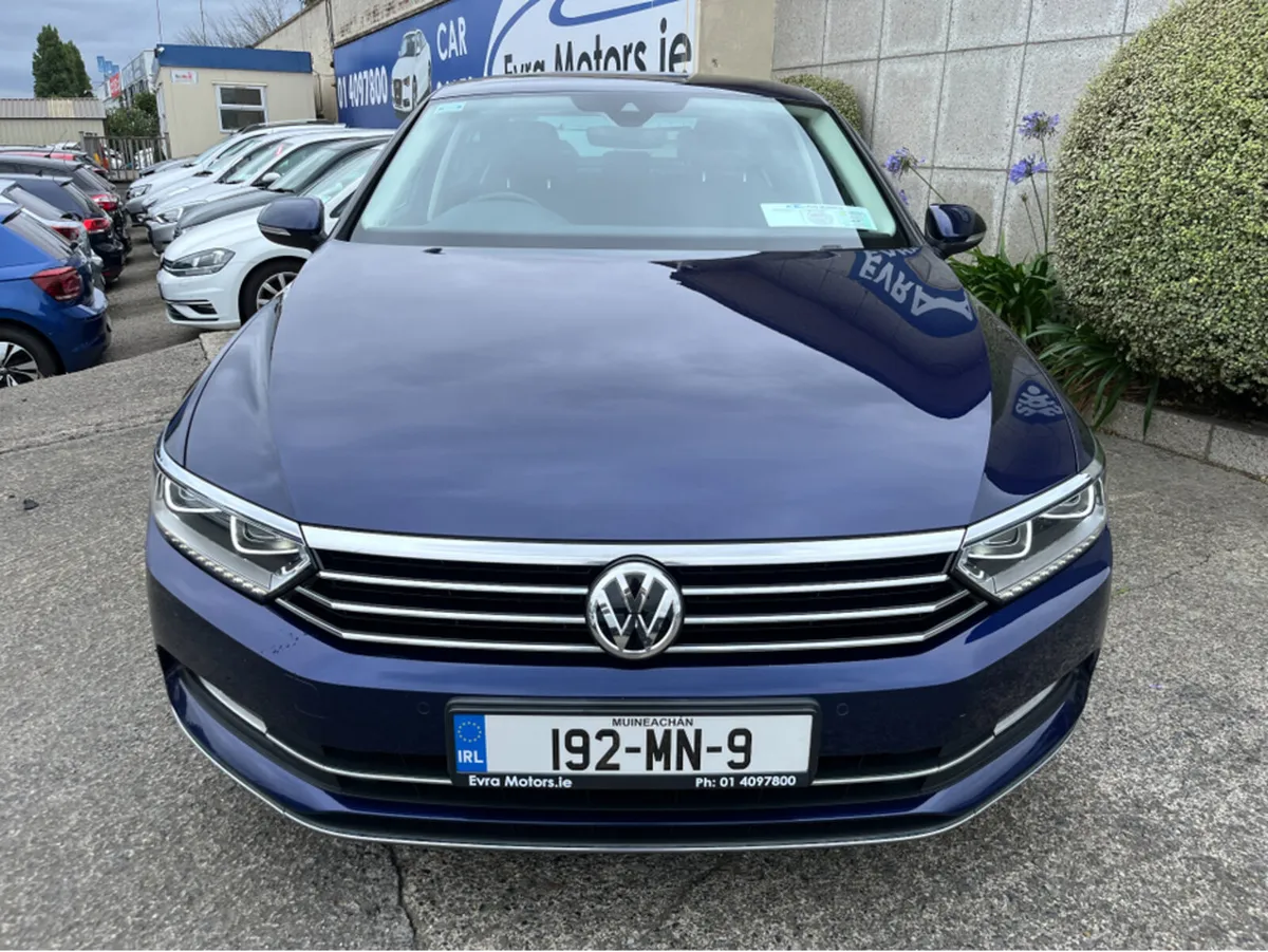 Volkswagen Passat HIGHLINE 2.0 TDI 150 //HIGH SPEC - Image 2