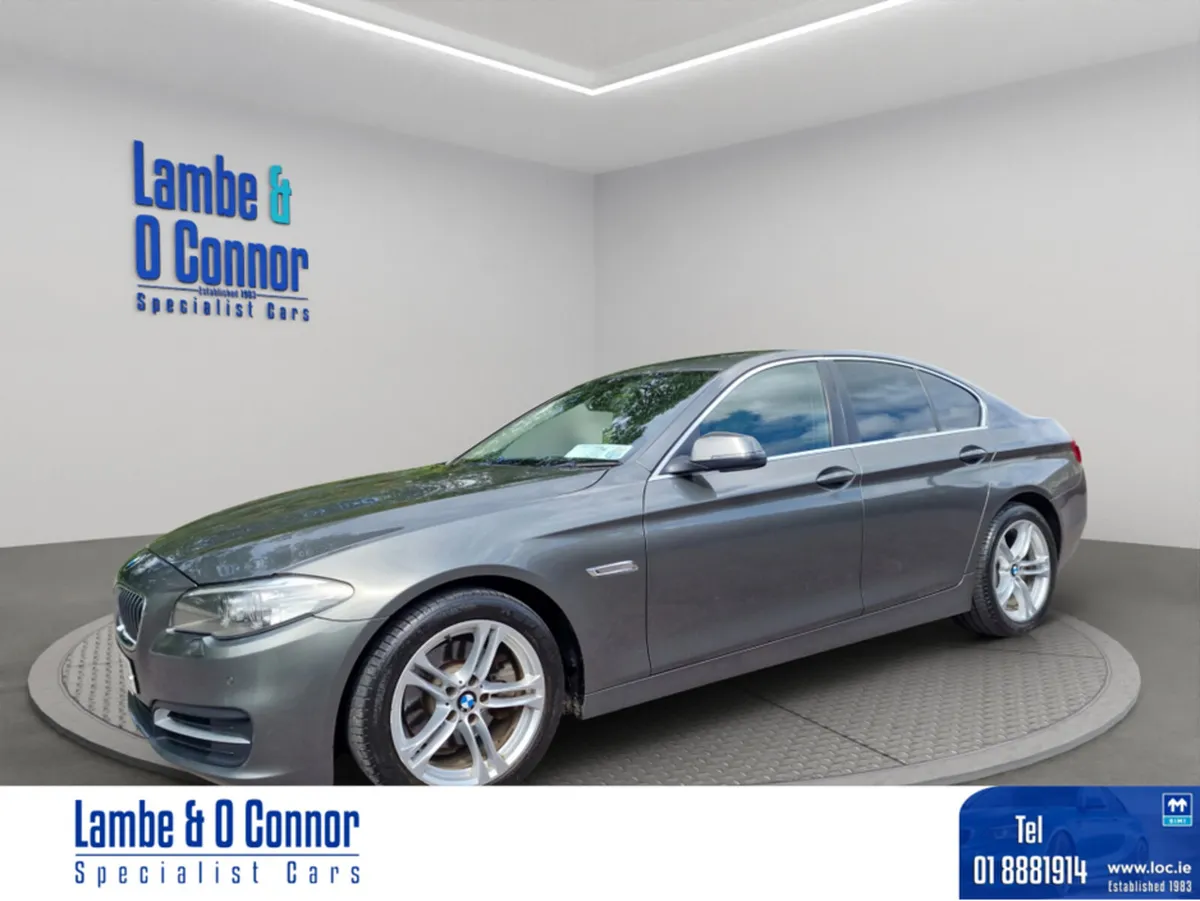 BMW 5-Series 520D  SE  AUTO *** GREY MET / BLACK L - Image 3