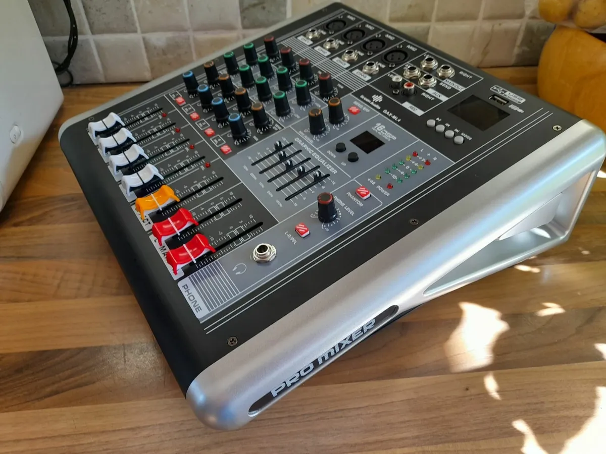 Pa powered mixer - Image 2
