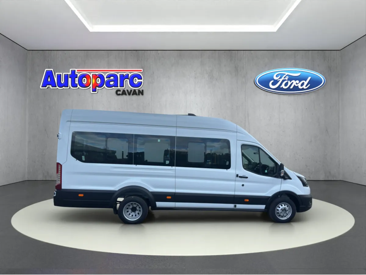 Ford Transit Ford TRANSIT BUS 460E TREND 2.0  LEB - Image 2