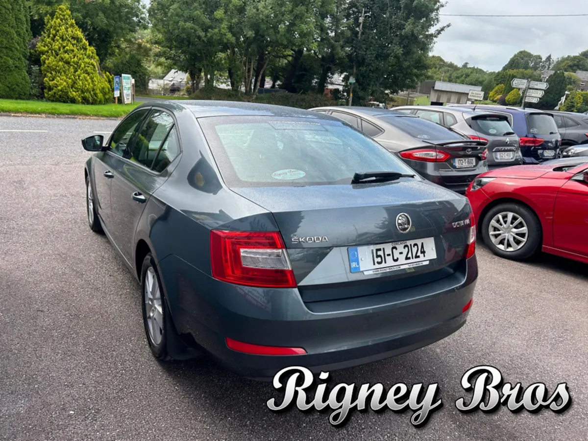 Skoda Octavia AMBITION 1.6 TDI 105HP - Image 4