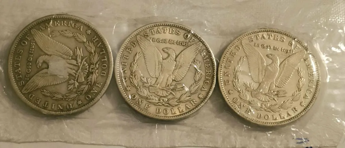 3 x American silver dollars - Image 1