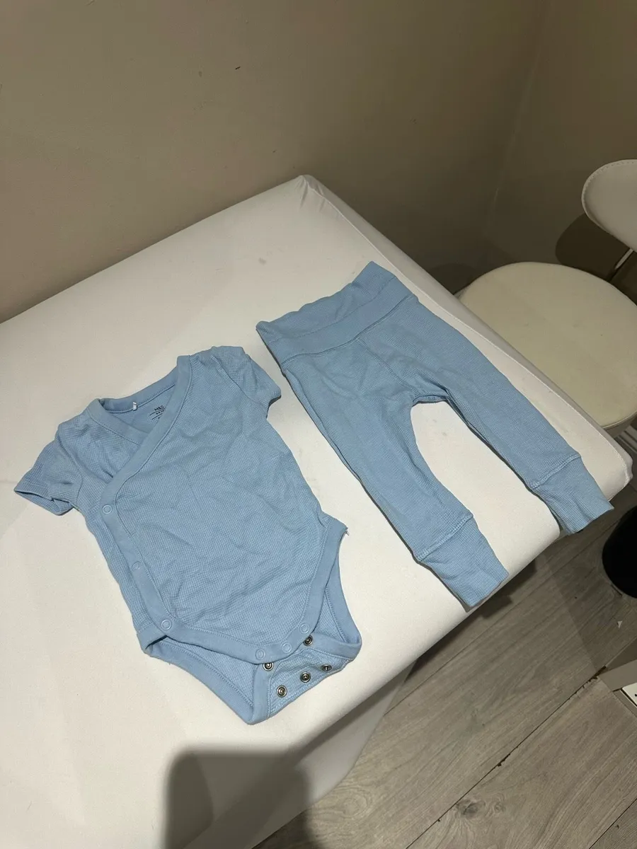 Baby clothes - Image 2