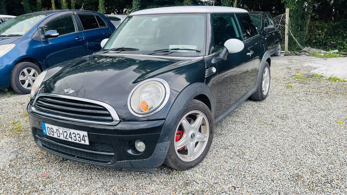 Mini Cooper 2009 - Image 1