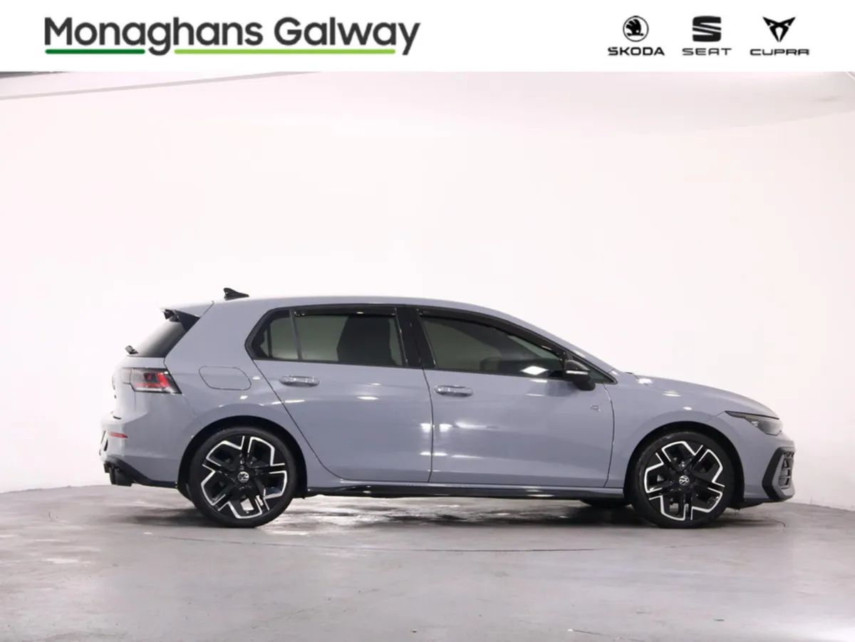 Volkswagen Golf R-LINE 1.5 TSI 150HP - Image 3