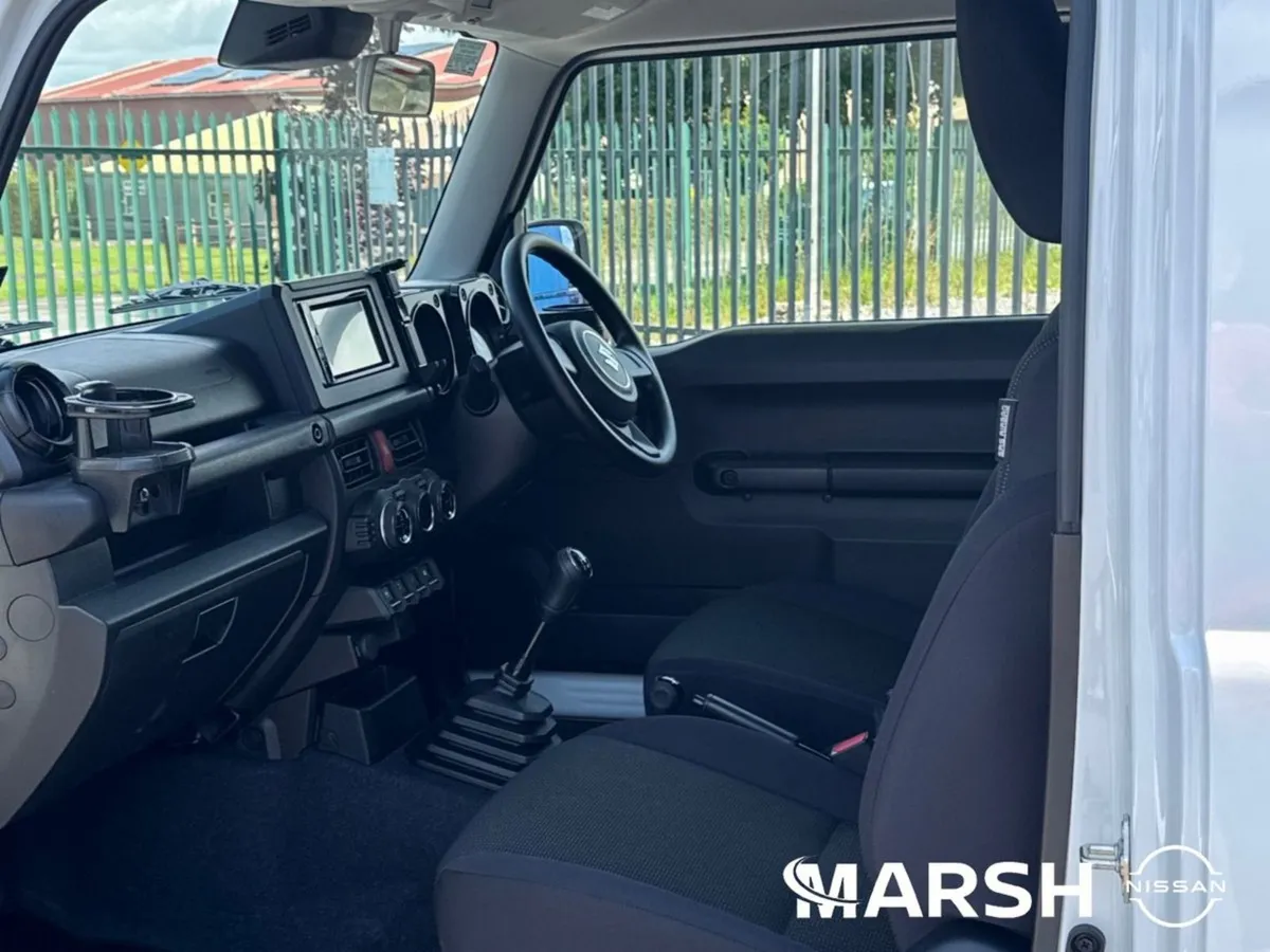 Suzuki Jimny 1.5 4WD Sierra - Image 4