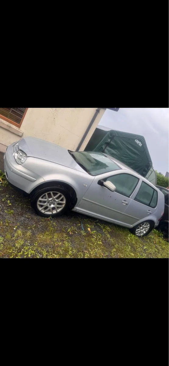 V5 Volkswagen Golf mk4 rare barn find - Image 1