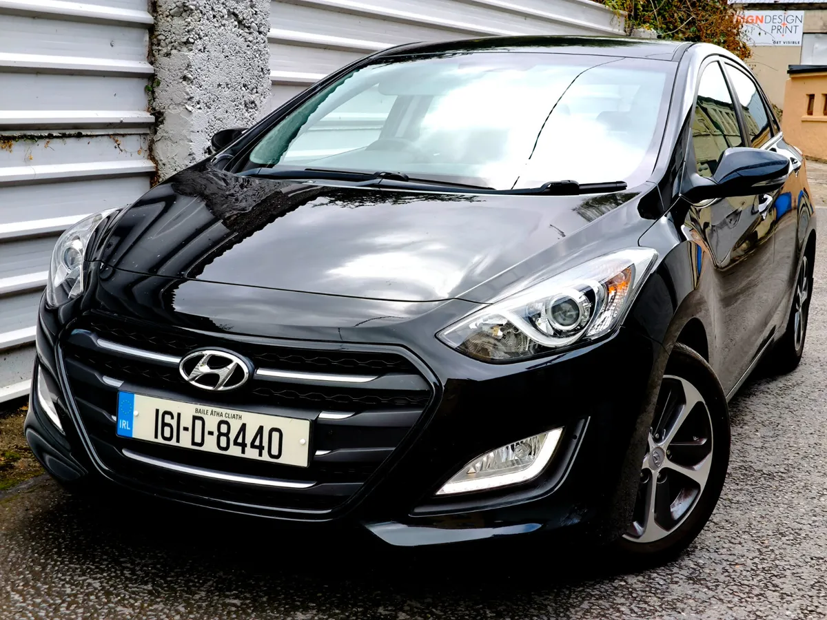 HYUNDAI I30 2016 1.4 PETROL - Image 2