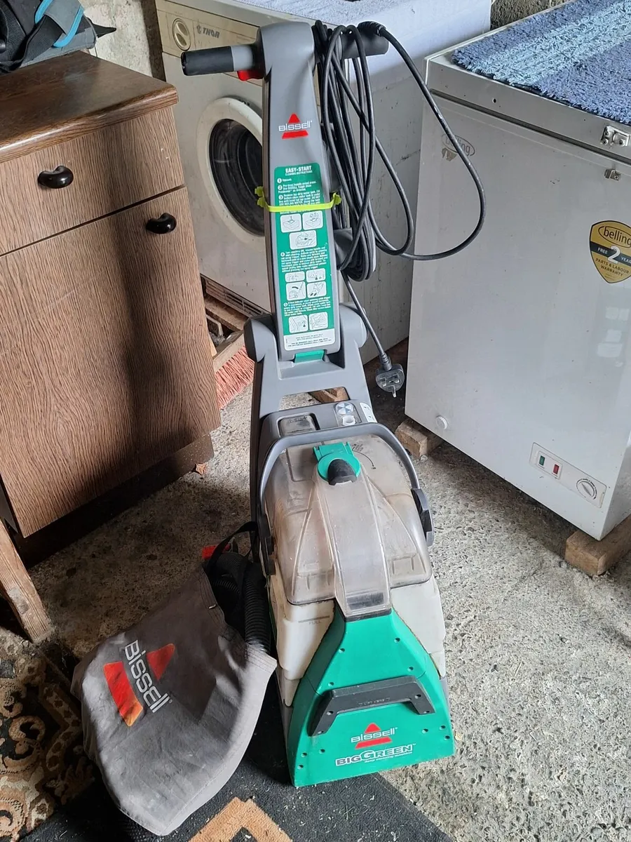 Carpet cleaner - Image 2