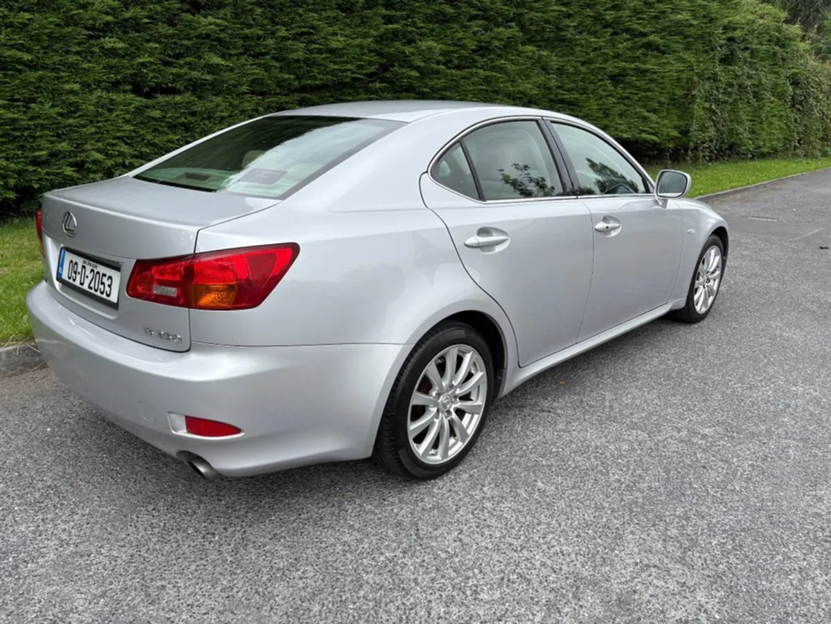 Lexus IS Executive 4DR Auto 2.5 - Image 1