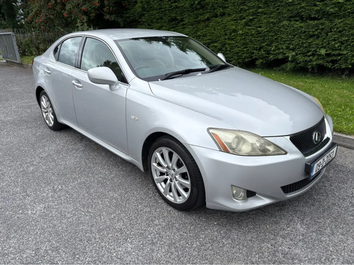 Lexus IS Executive 4DR Auto 2.5 - Image 2