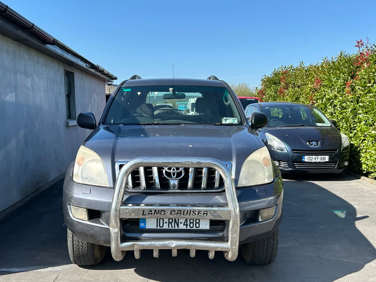 Toyota Land Cruiser 2010 - Image 2
