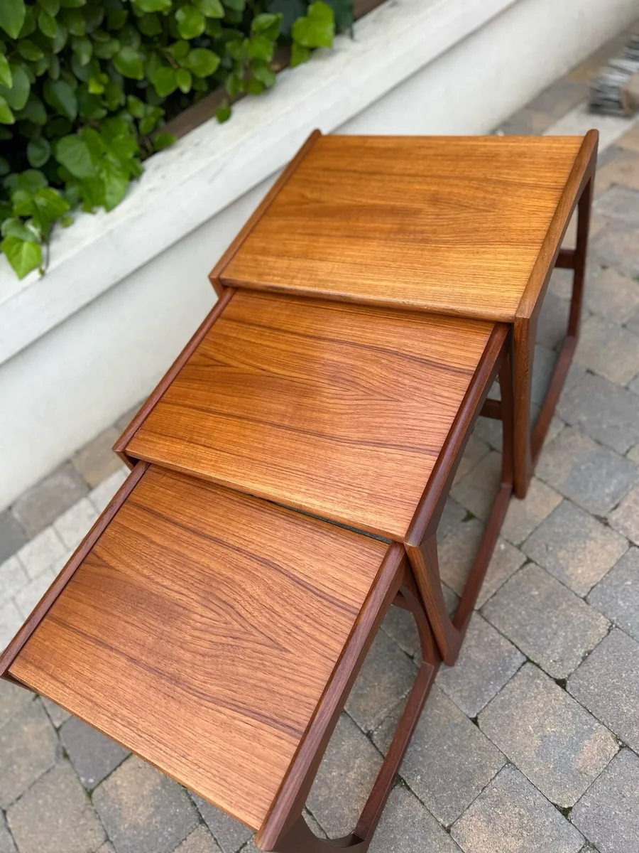 G Plan Quadrille trio of tables retro vintage - Image 3