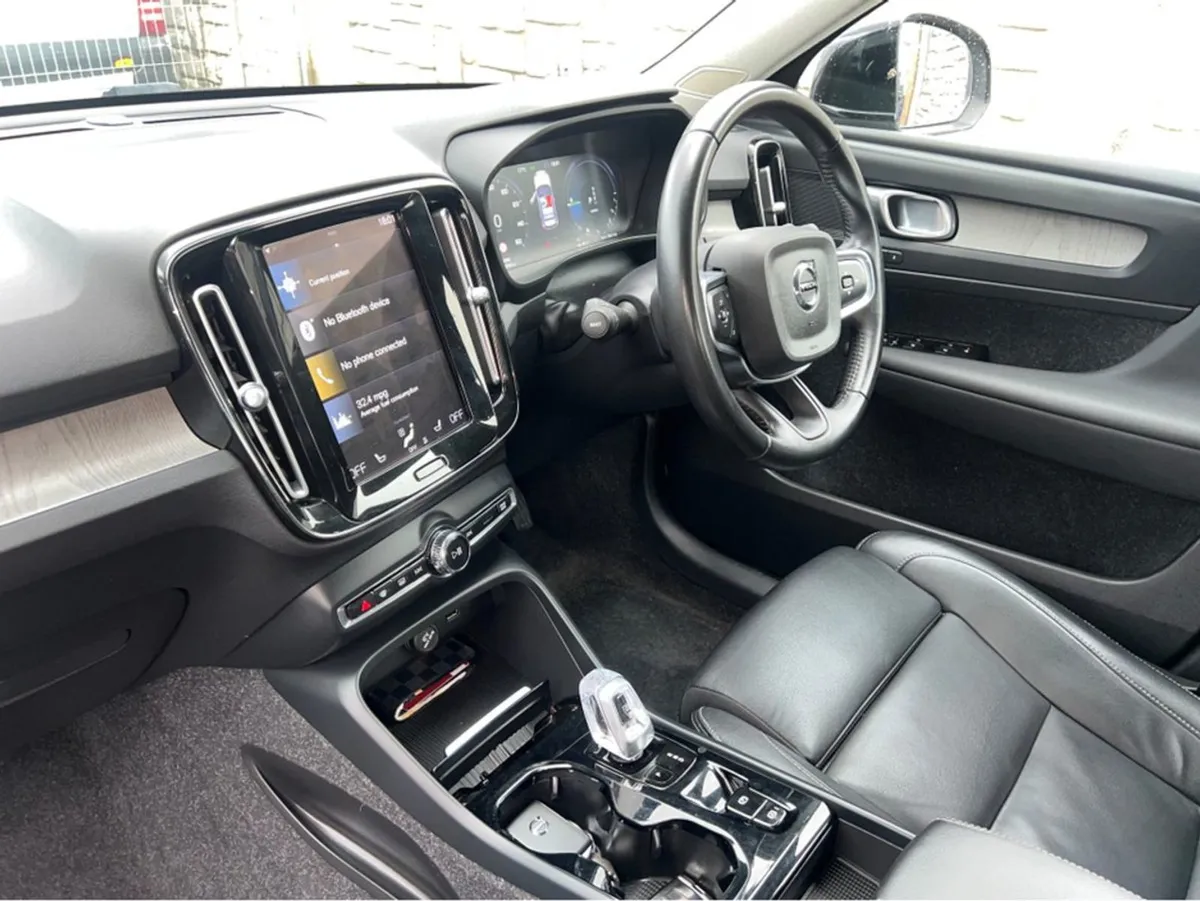 Volvo XC40 1.5 T5 Inscription PRO 26 - Image 2