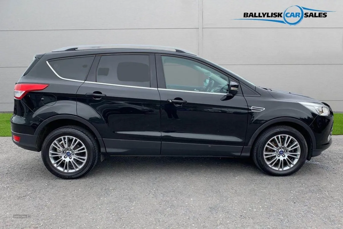 Ford Kuga 2.0 Tdci 140PS Titanium in Black With 9 - Image 3