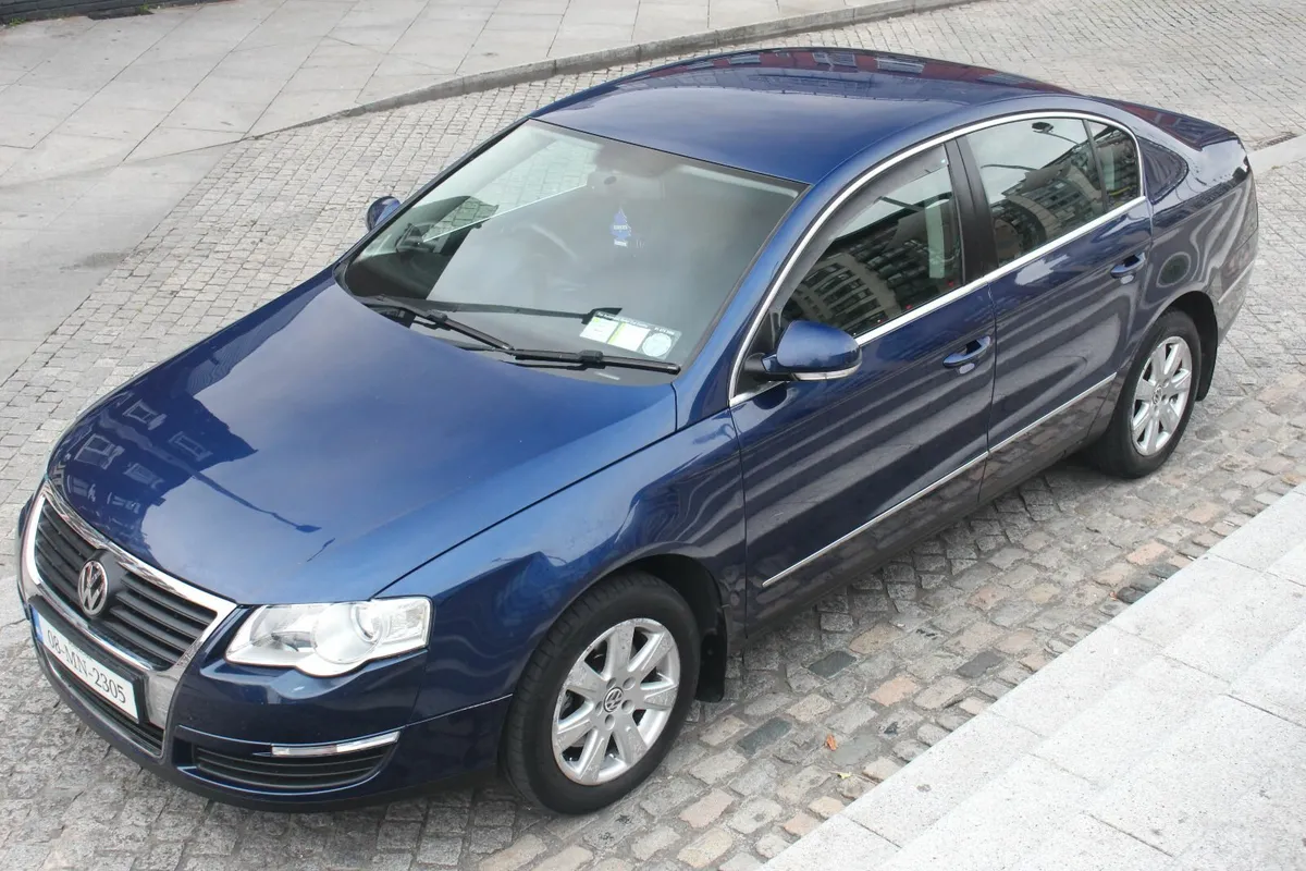 Volkswagen Passat 2008 - Image 4