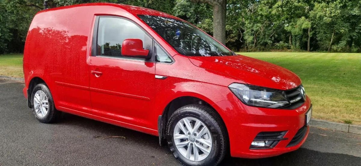 VW Caddy 96k km Highline Tailgate - Image 4