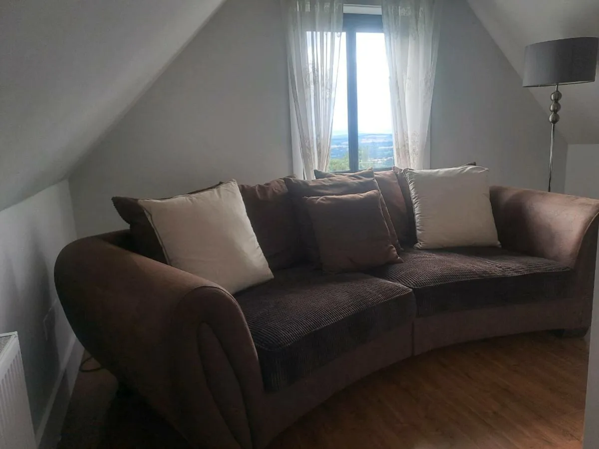 Couch - Image 1