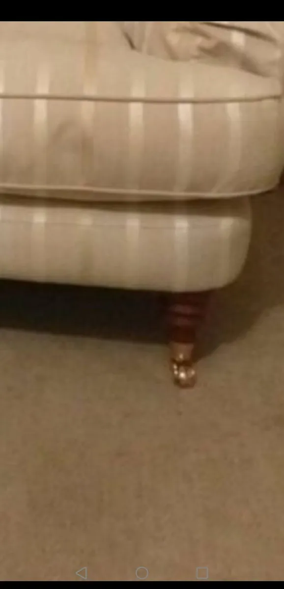Stunning Laura Ashley.Snuggler C/W Brass Castors - Image 4