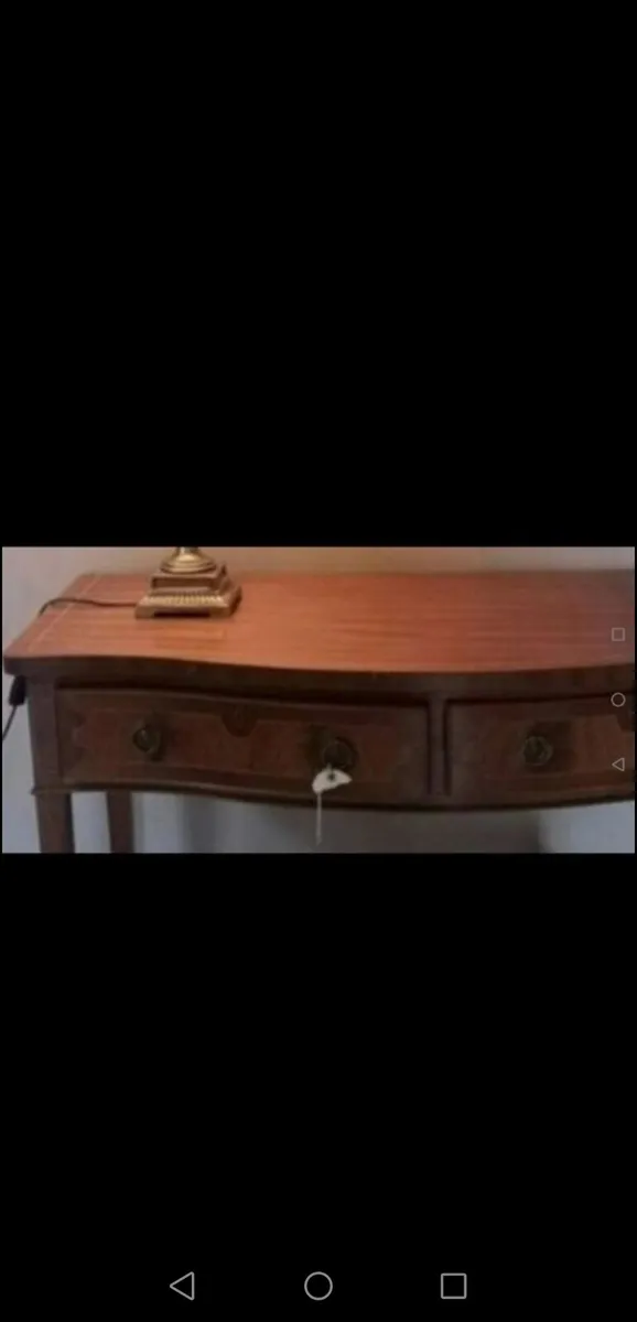 Console Table - Image 2