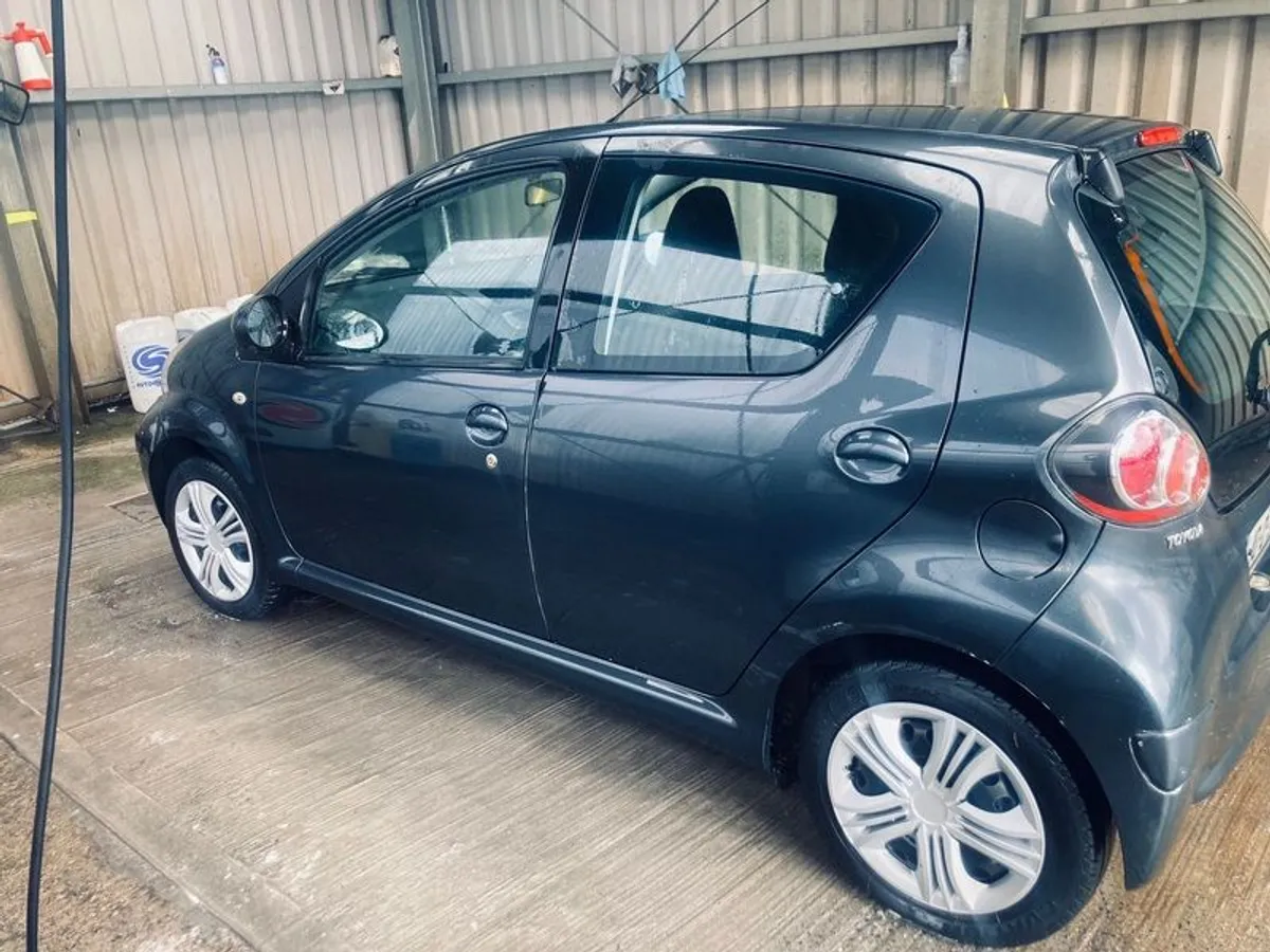2010 Toyota Aygo - Image 3