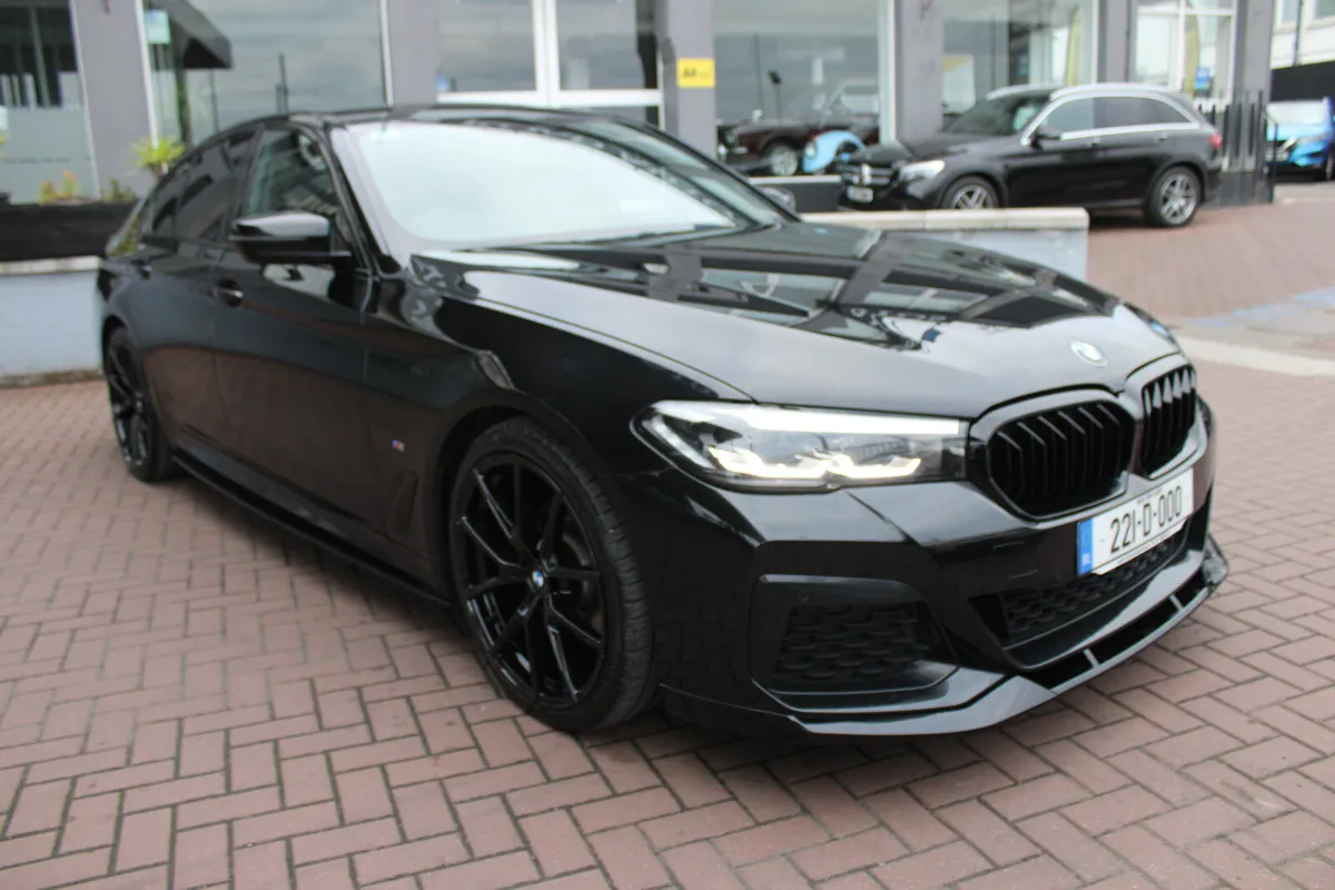 BMW 5 Series 2.0d M-sport 4DR Saloon Automatic // - Image 2