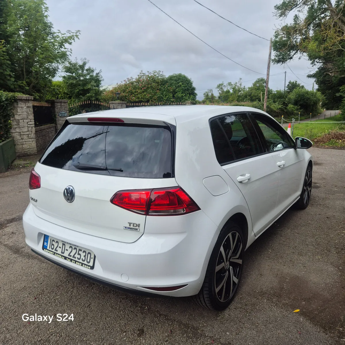 Volkswagen Golf 2016 trendline 1.6 tdi comes with - Image 2