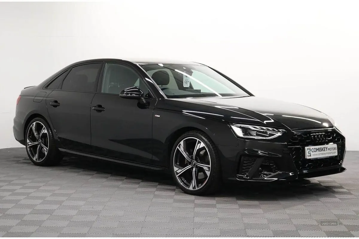 Audi A4 TDI Black Edition - Image 1