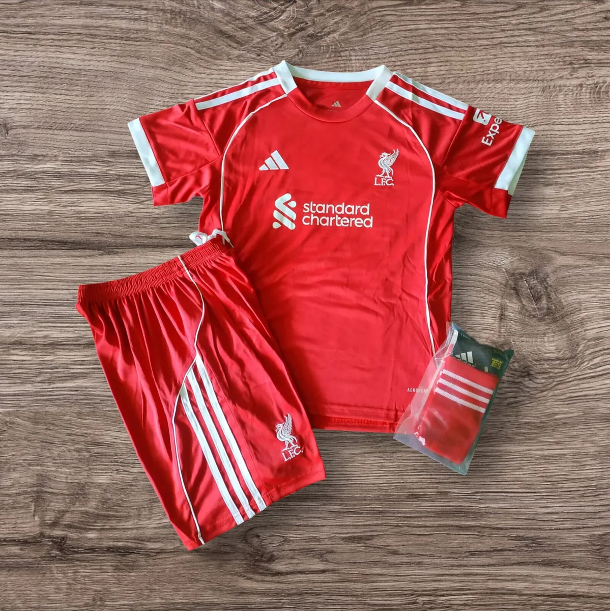 LIVERPOOL 25/26 ( KIDS FULL KIT) 4/5 TO 12/13 YRS