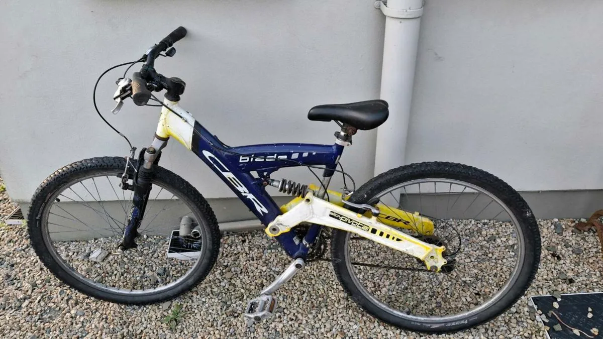 Bicycle 26 inch wheels - Image 2