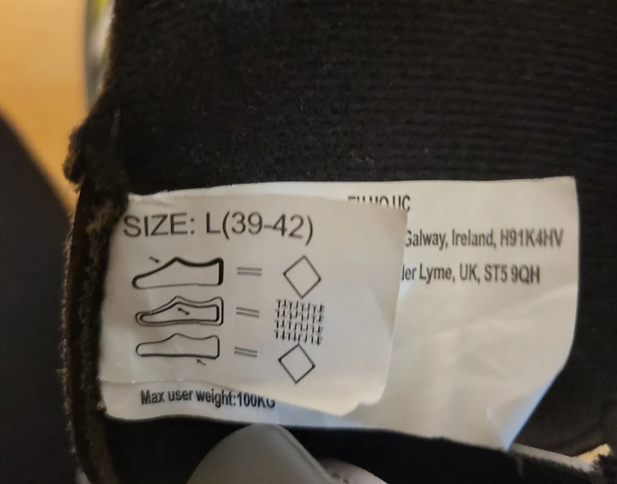 Inline skates, adjustable size uk(6-7.5) - Image 4